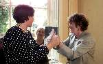 Amsterdam, 9 mei 2000
 Boekpresentatie Corry Brokken 
Corry Brokken en Hedy D'Ancona