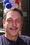 Hilversum 5 mei 2000
1e uitzending Radio Nationaal.
Henk Mouwe