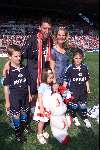 Eindhoven, 14 mei 2000
Afscheid Luc Nilis van PSV
hier op de foto met zijn gezin