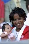 Amsterdam 13 mei 2000
Heropening Olympisch Stadion door Prins Willem Alexander
Nelli Cooman met baby