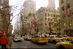 New York 19 november 2000
Winkels op de fifth Avenue
Taxi