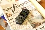 Eindhoven 14 mei 2001
GSM toestel op Het Finaciele Dagblad