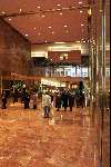 New York 19 november 2000
Winkels op de fifth Avenue
Trump Tower
