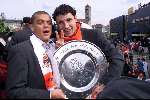 Eindhoven 6 mei 2001
PSV-Heerenveen 3-0
PSV Landskampioen 2000/2001
Mark v Bommel en Wilfred Bouma