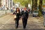 Rotterdam 9 mei 2002
Bloemen en publiek bij afscheid nemen van Pim Fortuyn.
Harry Mens met vriendin