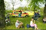 Rotterdam 9 mei 2002

Bloemen en publiek bij afscheid nemen van Pim Fortuyn.

publiek

Peter Smulders bv