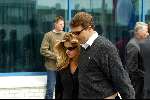 Hilversum 30 mei 2002
Begrafenis Bart de Graaff.
Reinout Oerlemans en Danielle Overgaag