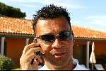St Tropez 4 mei 2002
Ruud Gullit met gsm