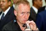 Curacao 7 mei 2002
Prins Willem Alexander en Maxima op Curacao
Theo Verbruggen