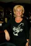 Laren 21 mei 2003
borden beschilderen voor het goede doel in het restaurant van Rene Froger
anita meier