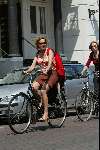 Amsterdam 30 mei 2003
bettine vriesekoop met zoontje op fiets