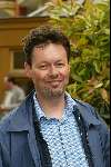 Laren 21 mei 2003
borden beschilderen voor het goede doel in het restaurant rene froger
carel kraayenhof