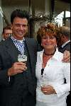 Amsterdam 27 mei 2003
haringparty in hilton amsterdam
christine kroonenberg met vriend