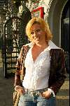 Amsterdam 6 mei 2003
Premiere O what a night in carre
dominique v Vliet met pim vosmaer en kinderen
anouk v Nes