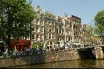 Oude panden aan grachten van Amsterdam
Sloepenroute
