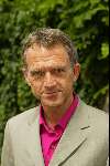 Laren 21 mei 2003
borden beschilderen voor het goede doel in het restaurant rene froger
jaap jongbloed