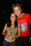 Laren 21 mei 2003
borden beschilderen voor het goede doel in het restaurant van Rene Froger
jim idols met een fan