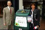 Amsterdam 19 mei 2003
astrid joosten met job cohen voor de epilepsiebestrijding
