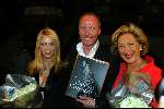 Amsterdam 21 mei 2003
presentatie boek mart Visser in  het tropenmuseum
mart visser met fiona heering en karin Verstraete