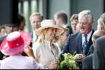 Schiphol 30 mei 2003
Maxima doopt martinair vliegtuig prinses Maxima
martin schroder en maxima
