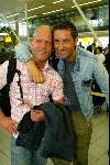 Schiphol 5 mei 2003
vertrek bobo in the bush 
Mathias Scholten en Danny Rook