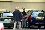 Den Haag 17 mei 2003
maxima met moeder in den haag bij het paleis.
Politie controleert papieren edwin smulders