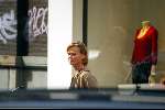 Amsterdam 3 september 2003
prinses carolina winkelen op pc hooftstraat
