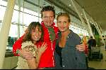 Schiphol 5 mei 2003
vertrek bobo in the bush 
Marie Carmen Oudendijk Sabine Koning, Sander Jansons,