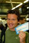 Schiphol 5 mei 2003
vertrek bobo in the bush 
Sander Jansons