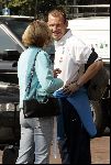 Amsterdam 8 juni 2004
Arjen Robben   met zijn vriendin bij vertrek Nederlands 11 naar Portugal.
Peter Smulders bv