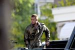Amsterdam 5 mei 2004
Brad Pitt  bij opnames ocean 12.