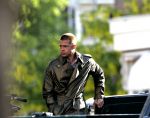 Amsterdam 5 mei 2004
Brad Pitt  bij opnames ocean 12.