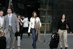 Schiphol 29 mei 2004
Cindy Crawford bij aankomst op  schiphol.
Peter Smulders bv