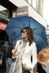 Amsterdam 30 mei 2004
Cindy Crawford in Amsterdam op de dam.