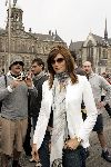 Amsterdam 30 mei 2004
Cindy Crawford in Amsterdam op de dam.