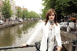 Amsterdam 30 mei 2004
Cindy Crawford in Amsterdam op de dam.
