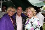 Hollandsche Rading 30 mei 2004
Opening expositie  Dominique Grant en Astrid Engels.
Cor Stutterheim met vrouw en Sheila de Vries.