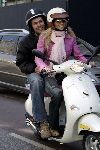 Amsterdam 28 mei 2004
Ellemieke Vermolen met vriend Ferenc Boltini op scooter