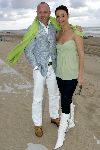 Bloemendaal 12 mei 2004
Feestje van Leco  Zadelhoff in strandtent vroeger.
Froukje de Both en Mart Visser