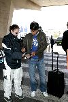 Noordwijk 26 mei 2004
Spelers Nederlands elftal melden zich bij Huis ter Duin voor trainingskamp EK Portugal. 
Giovanni v Bronckhorst met Hans Kraay jr