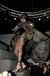 Amsterdam 28 mei 2004
Show Rodrigo Otazu in hangar op schiphol Oost.
Rodrigo met Grace Jones