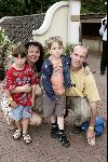 Kaatsheuvel 16 mei 2004
Henk Angenent met zwangere vrouw