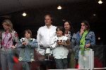 Amsterdam 26 mei 2004
Concert Rene Froger in de Arena.   
Ivo Niehe met vrouw en 3 kinderen