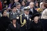 Amsterdam 4 mei 2004
Dodenherdenking op de dam met Koningin Beatrix Maxima en Prins Willem Alexander.