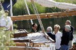 Muiden 29 mei 2004
Koningin Beatrix varen met Groene Draeck.