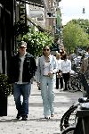 Amsterdam 21 mei 2004
Matt Damon winkelen op PC Hooftstraat met zijn vriendin.