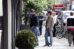 Amsterdam 21 mei 2004
Matt Damon winkelen op PC Hooftstraat met zijn vriendin.