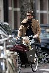 Amsterdam 22 mei 2004
Prins Maurits met prinses Anna in bakfiets