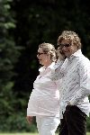 Amsterdam 20 mei 2004
Opnames Ocean's 12 op begraafplaats Westgaarde in  Amsterdam met Brad Pitt en Catharina Zeta Jones.
Prinses Annette  zwanger en Prins Bernhard jr
