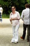 Amsterdam 20 mei 2004
Opnames Ocean's 12 op begraafplaats Westgaarde in  Amsterdam met Brad Pitt en Catharina Zeta Jones.
  Prinses Annette  Anita en Aimee Prins Floris en Prins Bernhard jr Prins Pieter Christiaan